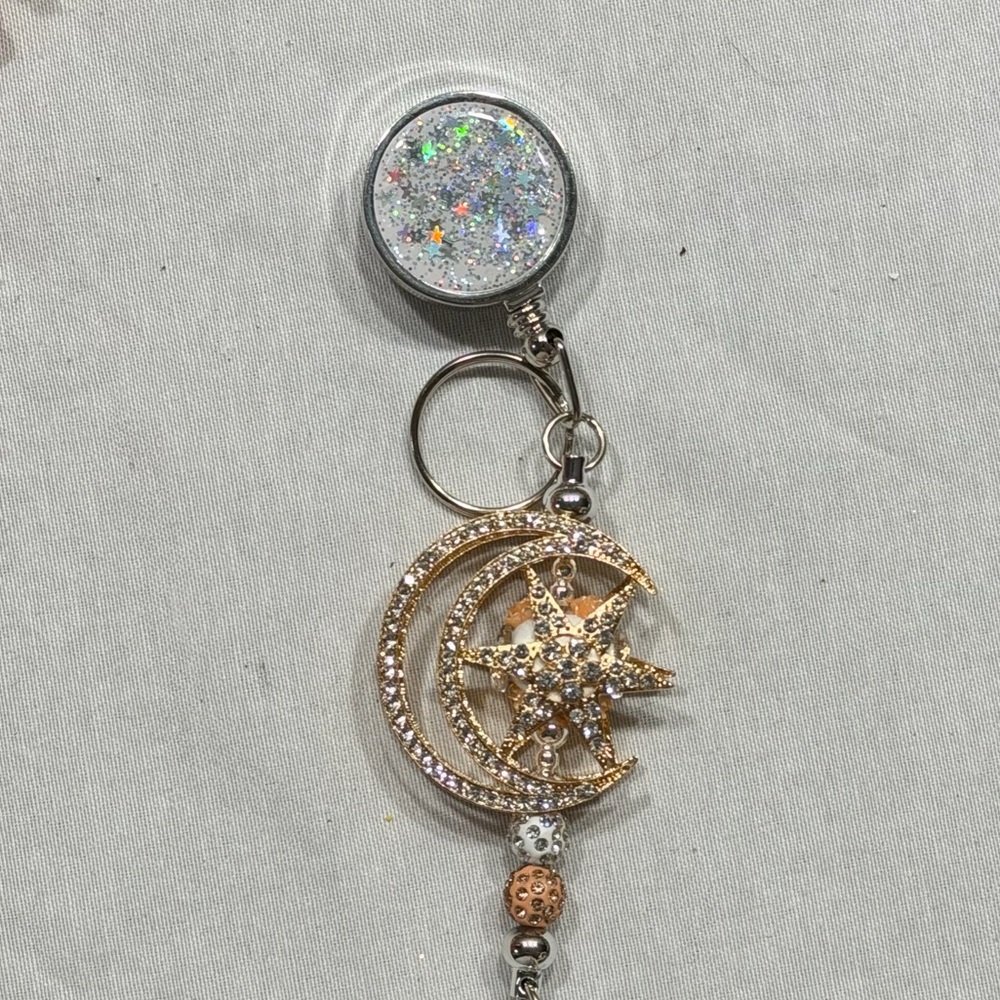 Badge reel - Picture 2 of 2